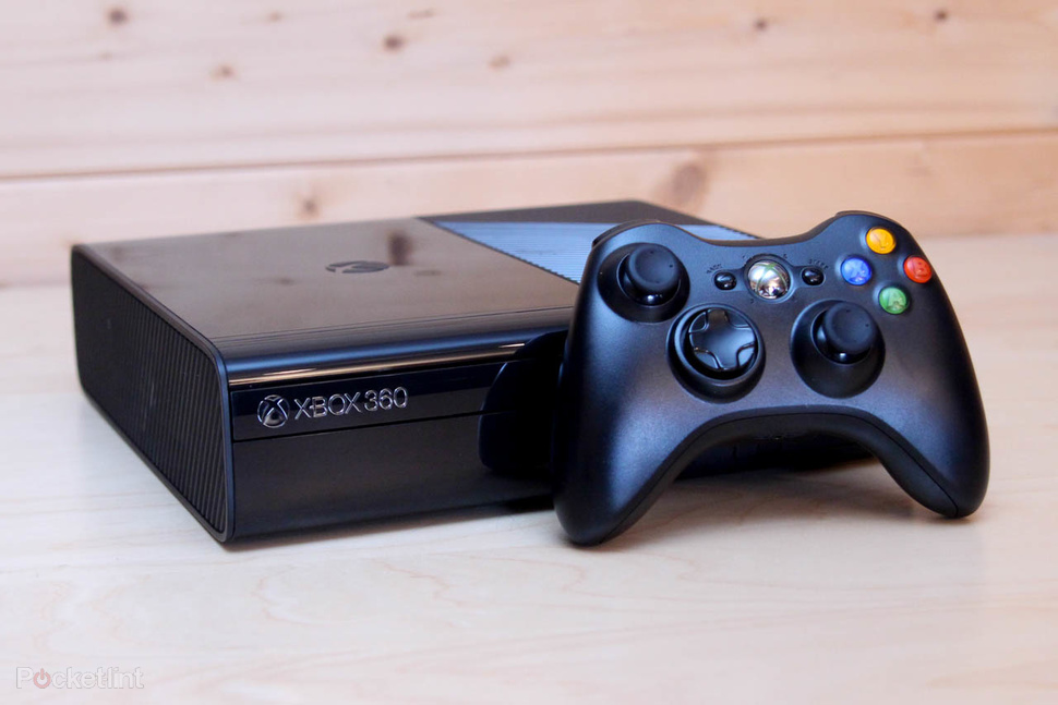(نمونه آگهی)Xbox360 به همراه کینکت